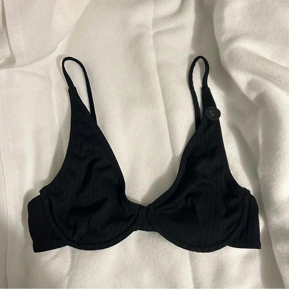 Cotton on Body NWT Black Bathing Suit Bikini Top Womens Size Small S Beach Pool - Picture 1 of 7